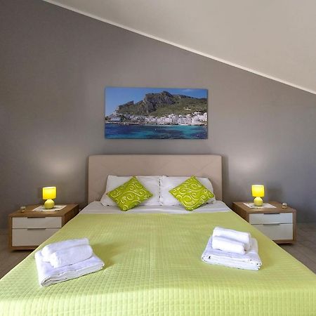 Brezza Salina Bed & Breakfast Torre Nubia Екстериор снимка