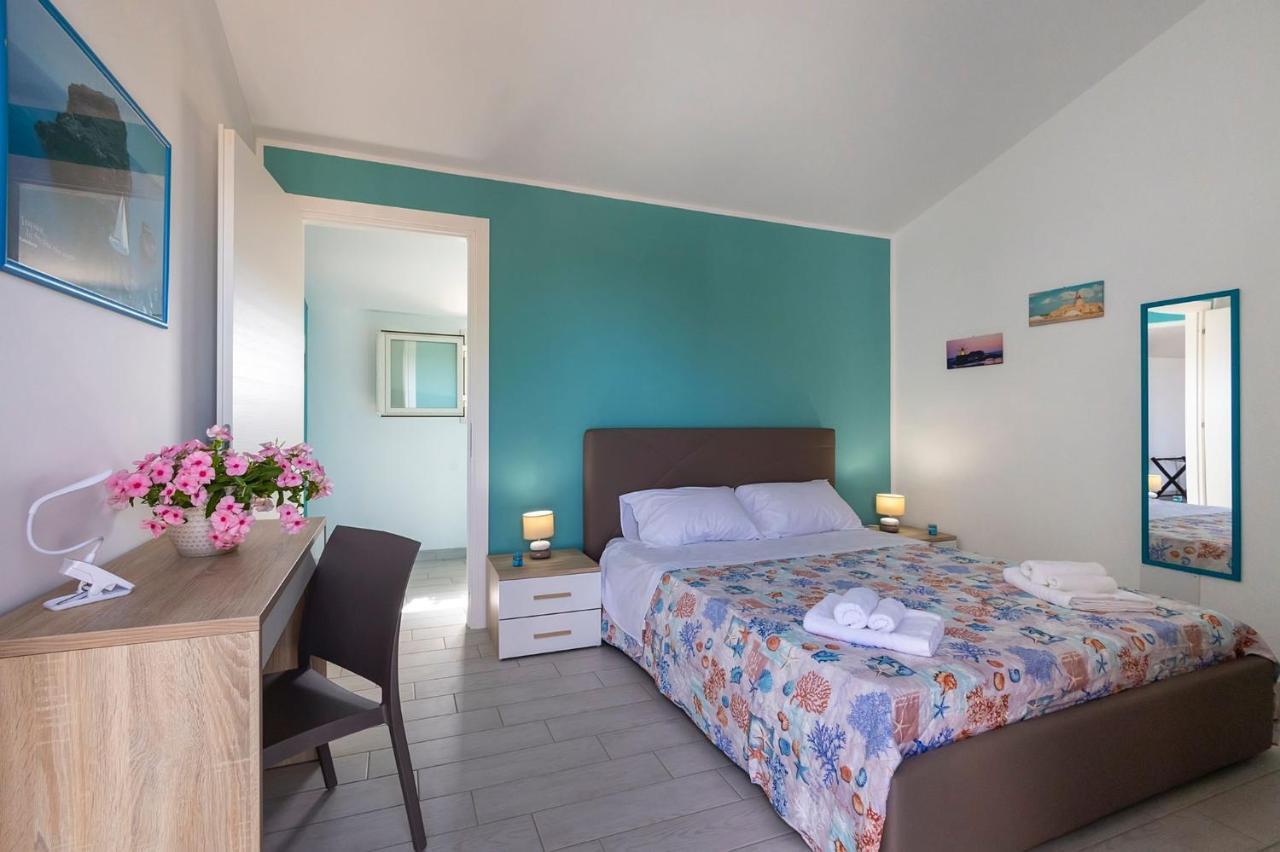 Brezza Salina Bed & Breakfast Torre Nubia Екстериор снимка