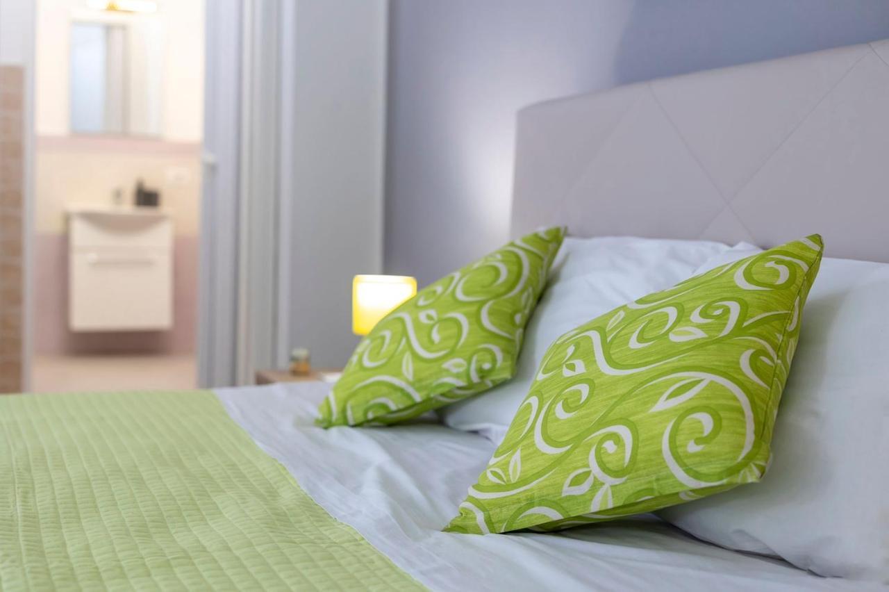 Brezza Salina Bed & Breakfast Torre Nubia Екстериор снимка