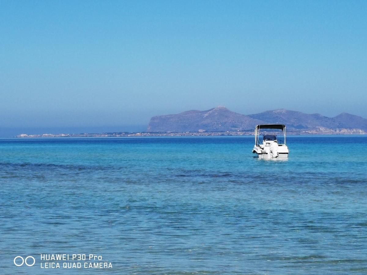 Brezza Salina Bed & Breakfast Torre Nubia Екстериор снимка