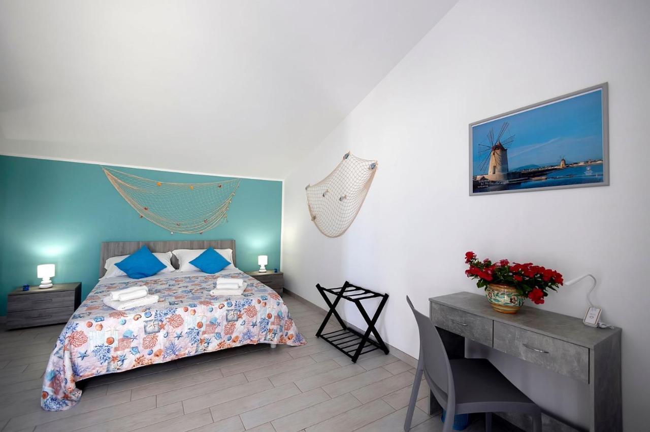 Brezza Salina Bed & Breakfast Torre Nubia Екстериор снимка