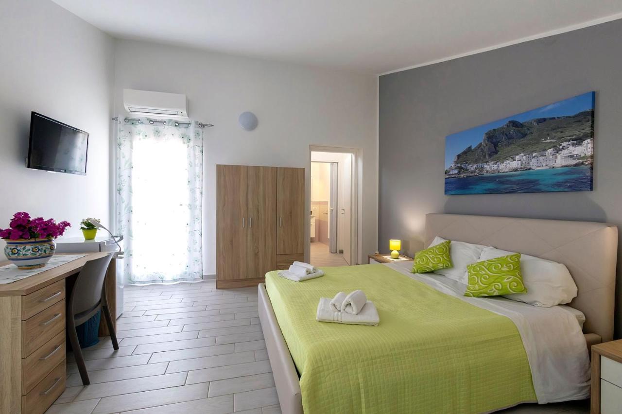 Brezza Salina Bed & Breakfast Torre Nubia Екстериор снимка